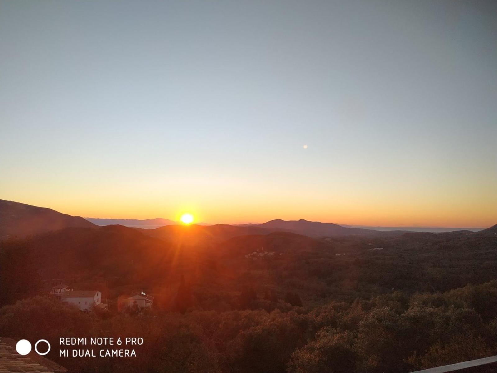 Billy'S Breathtaking View Cozy Cottage Kato Pavliana Екстер'єр фото